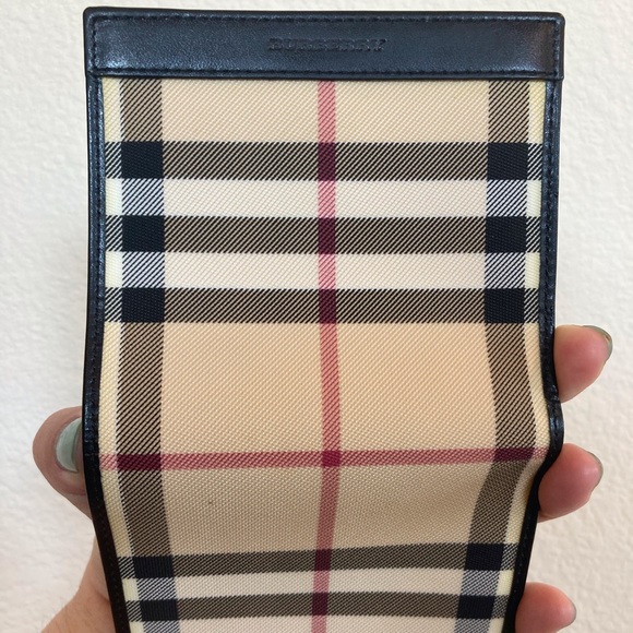 ❌SOLD❌ Burberry Haymarket Check Small French Purse - Picture 9 of 9
